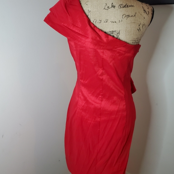 Jessica Simpson ruffled red dress - Picture 3 of 9